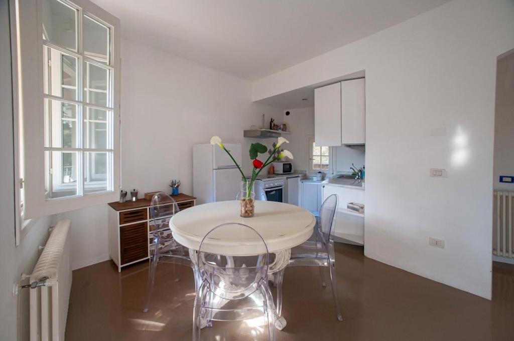 La Torre Di Gaia Apartamento Dolceacqua Exterior foto