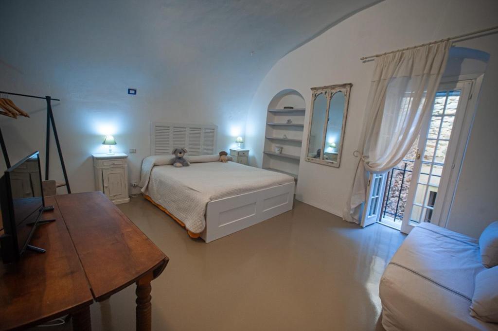 La Torre Di Gaia Apartamento Dolceacqua Exterior foto